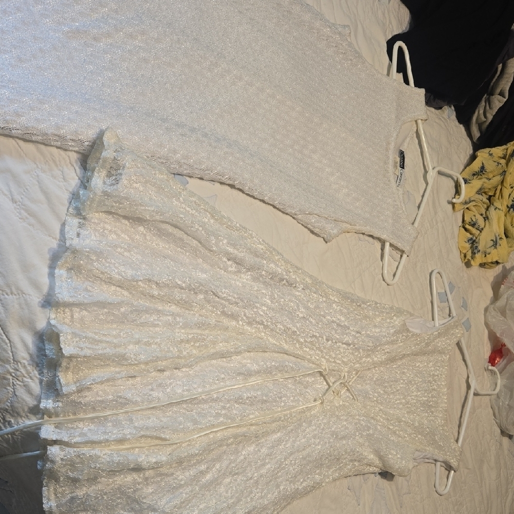 Elegant White Lace Dresses